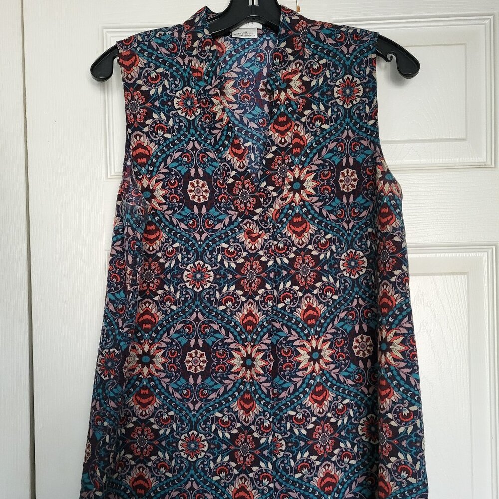 Van Heusen Sleeveless Blouse